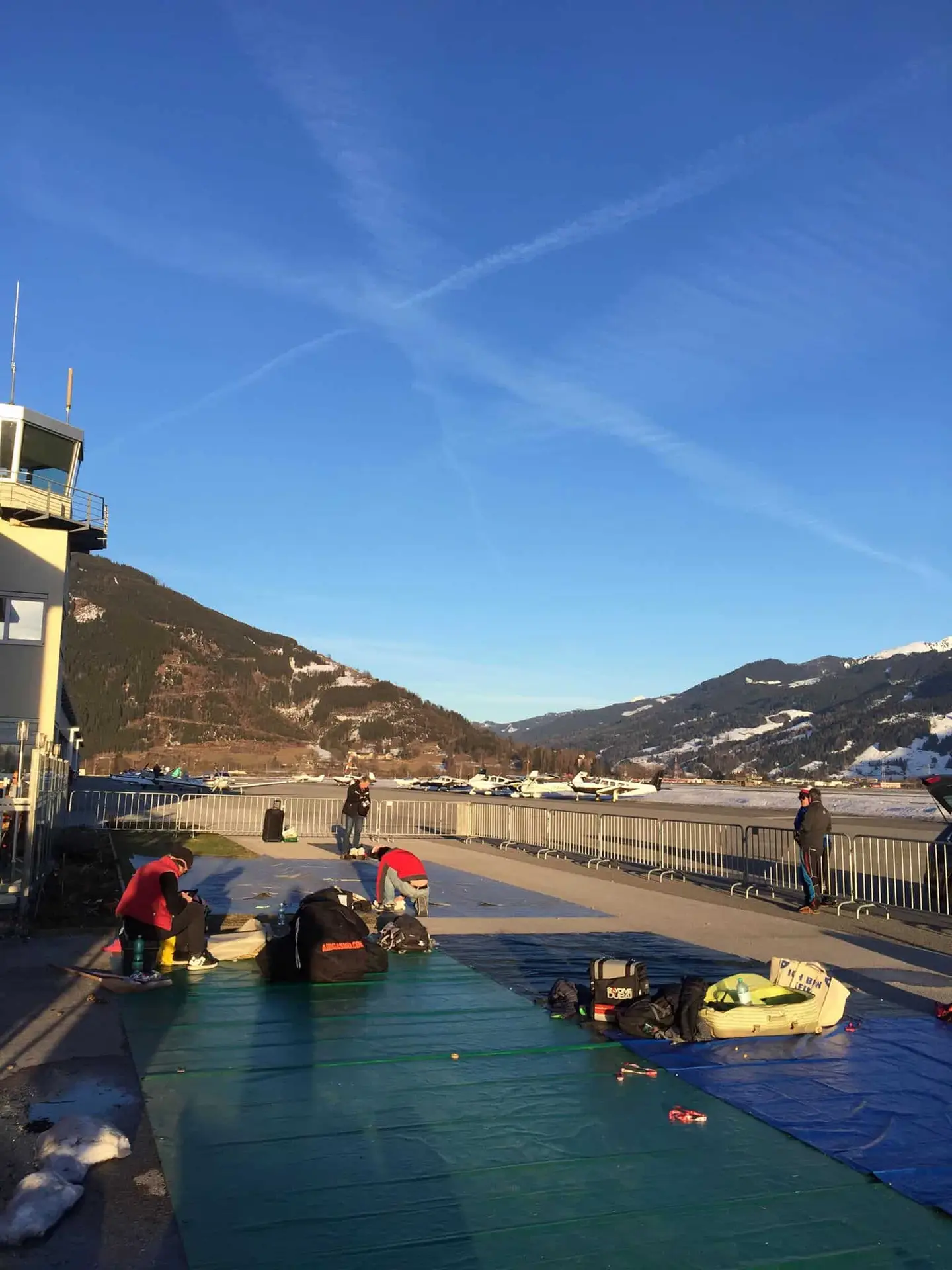 Sonnenschein Tandem Fallschirmspringen Salzburg